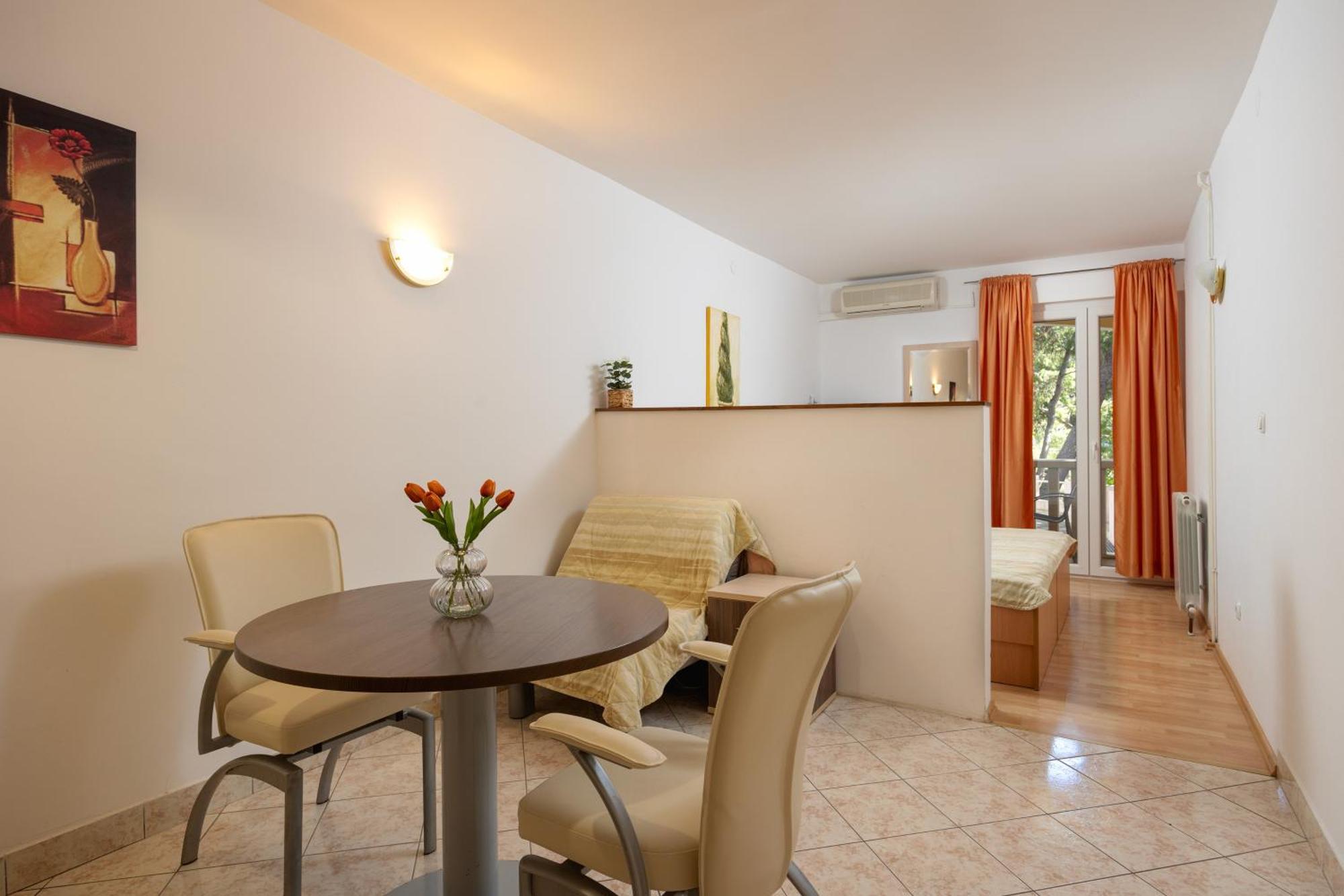 Premium Apartments - Lavica Beach Podstrana Esterno foto