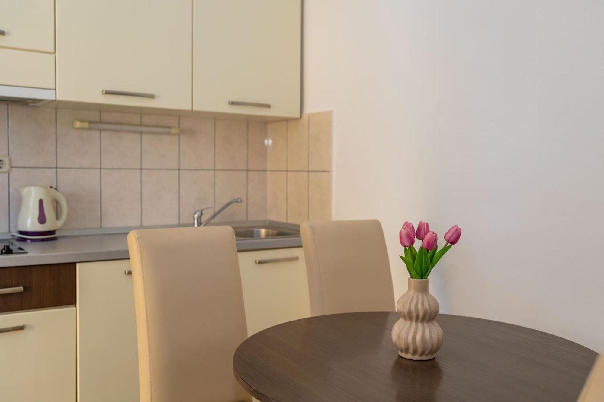 Premium Apartments - Lavica Beach Podstrana Camera foto